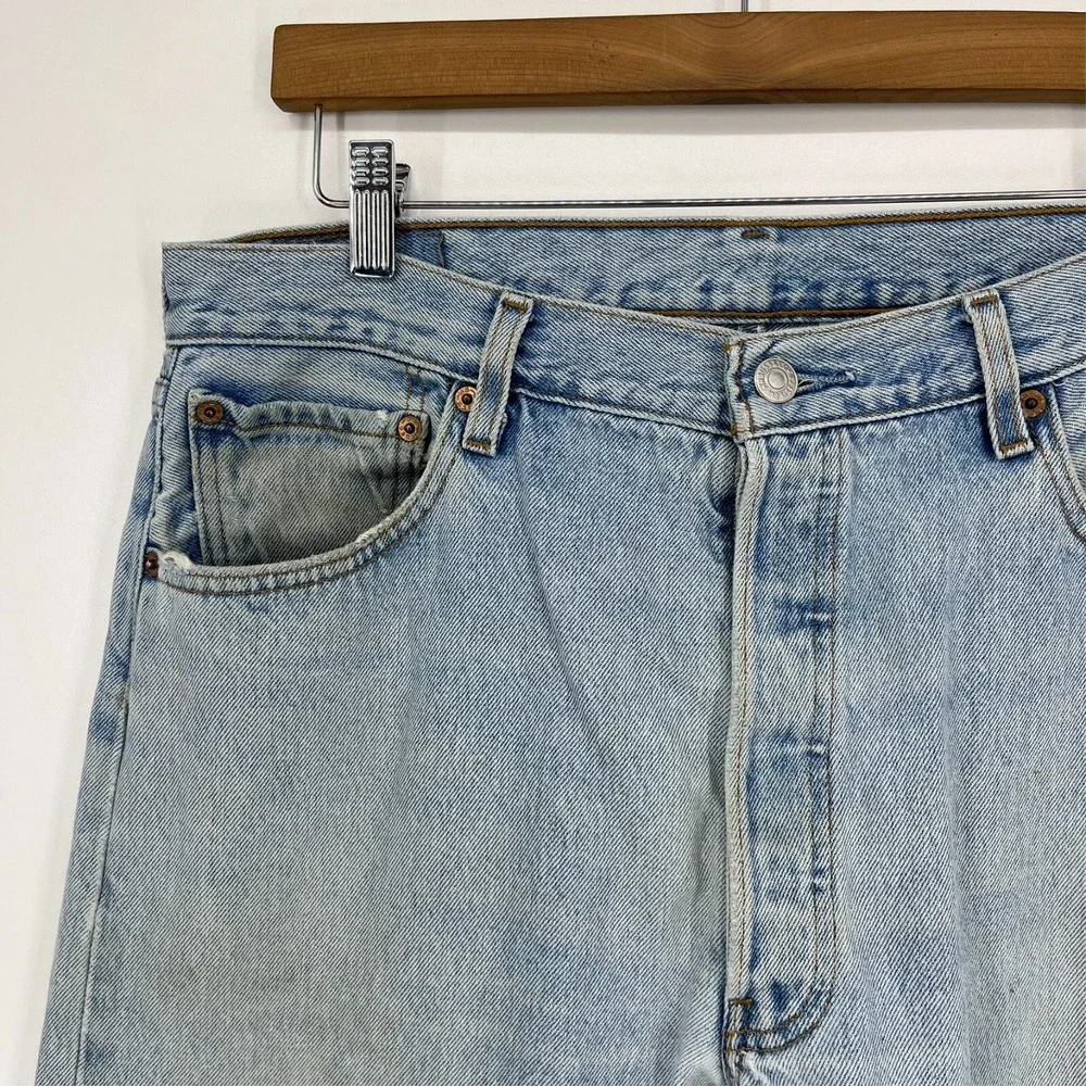 Levi's Jeans Men's Size 36 Blue‎ 501 Vtg Paper Tag 90's Button Fly Distressed